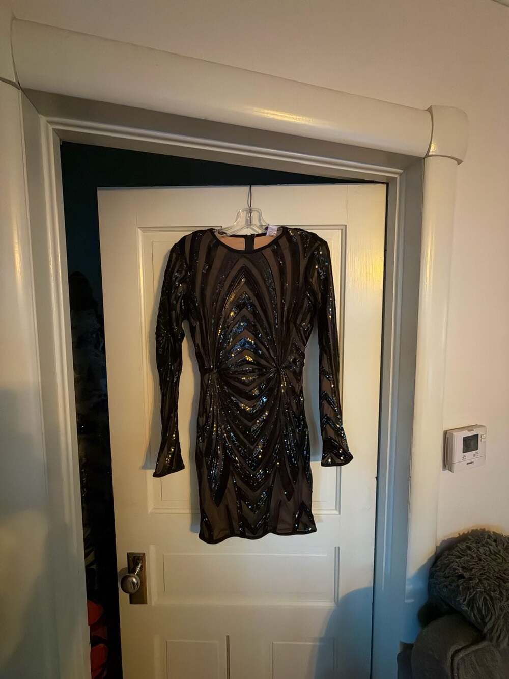 Windsor Sequin Beauty Long Sleeve Mini Dress Size M Black